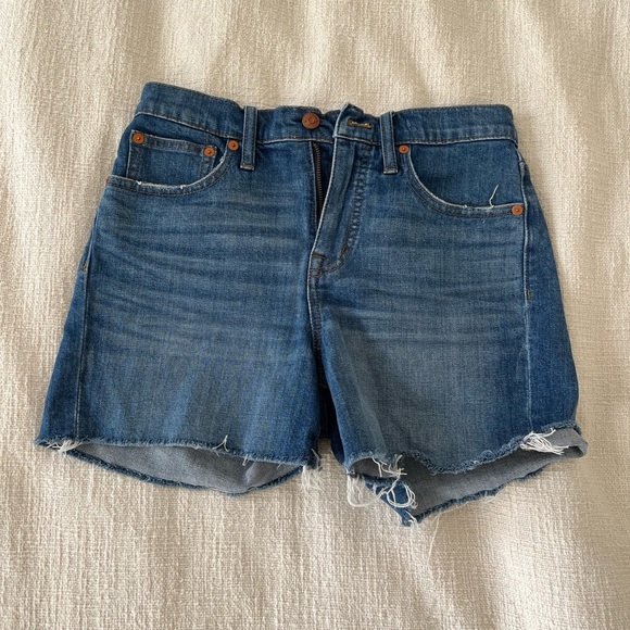 Madewell Highrise Denim Shorts - Picture 1 of 4